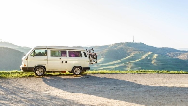 Beat the Heat: Essential Tips for Traveling with Kids or Pets