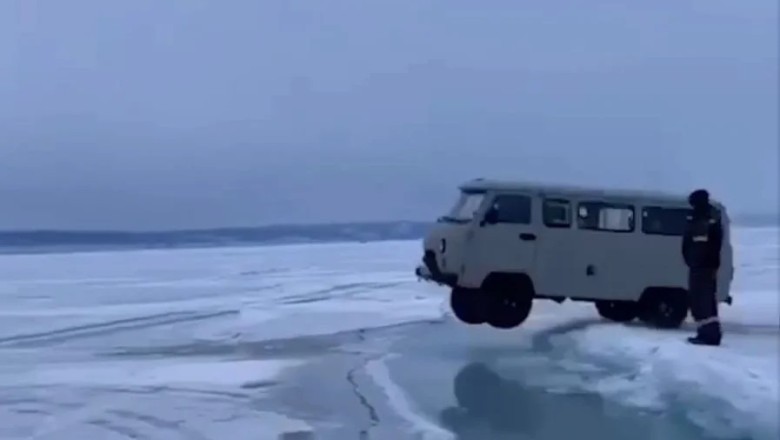 Jaw-Dropping Escape: Driver's Thrilling Dash Across Icy Lake Stuns Viewers!