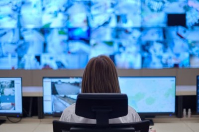 Wolf Guards Mysterious Grave: Shocking Security Footage Leads to Exhumation by Police