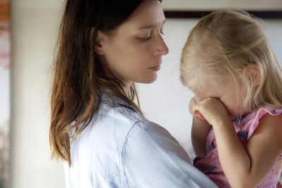 Homeless Man's Startling Reaction Leaves Onlookers Speechless